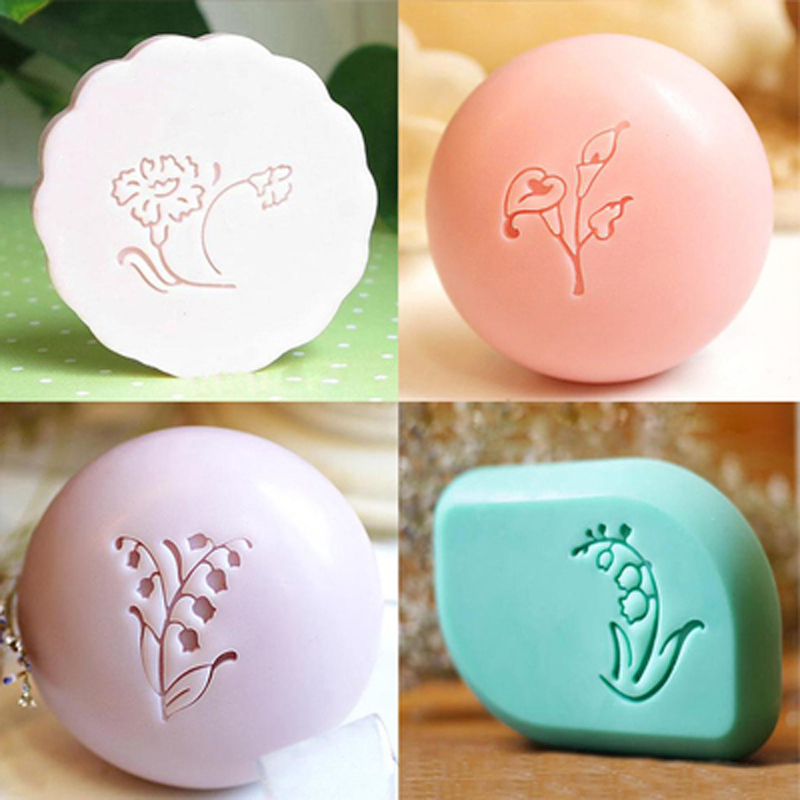 小さな花柄の手作り石鹸スタンプ、透明なDIY天然アクリル、装 - Soap Stamp Custom のレビューと価格